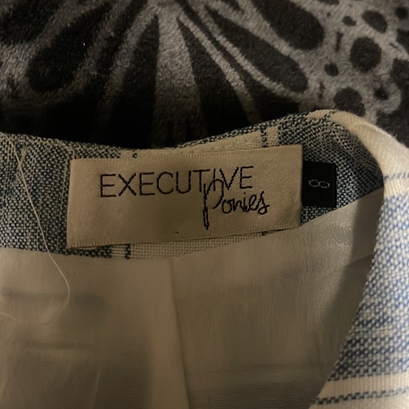 OUT DREAM YOURSELF JUMPSUIT IN BLUE STRIPE LINEN LOOK - Picture 5 of 8